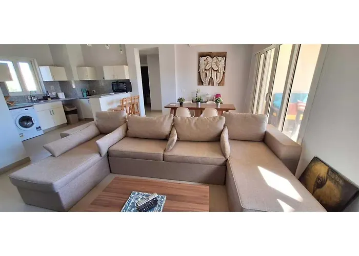 Waterside, 2-bd Ground Floor Sleeps 4 Persons Апартаменты Эль-Гуна